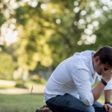 O que significa sonhar com Pessoa falecida?